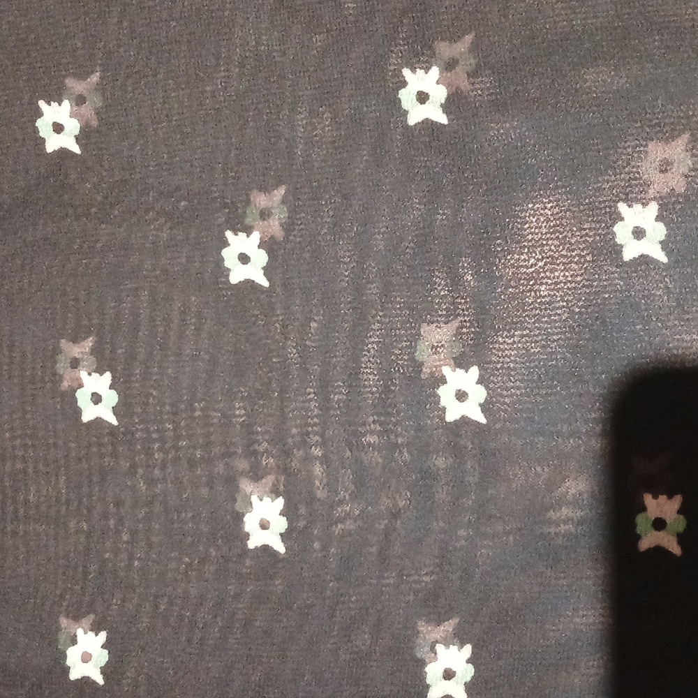 Woman's Flower Tank Top - Picture 4 of 5